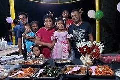 PartyPeopleJuly21withfoosdBirthdayGirl